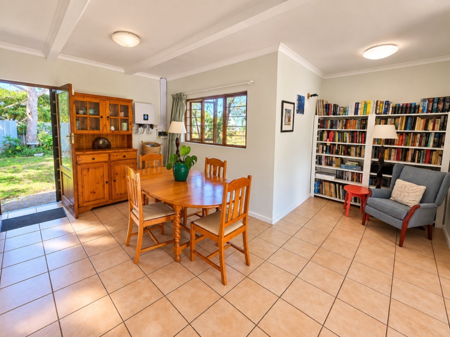 2 Bedroom Property for Sale in The Island Western Cape